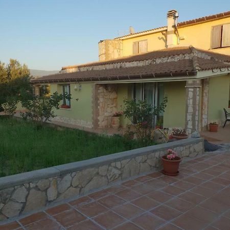 Villa Renzo E Lucia Sant Isidoro  외부 사진
