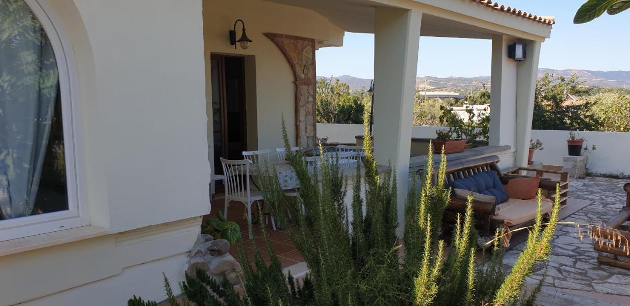 Villa Renzo E Lucia Sant Isidoro  외부 사진