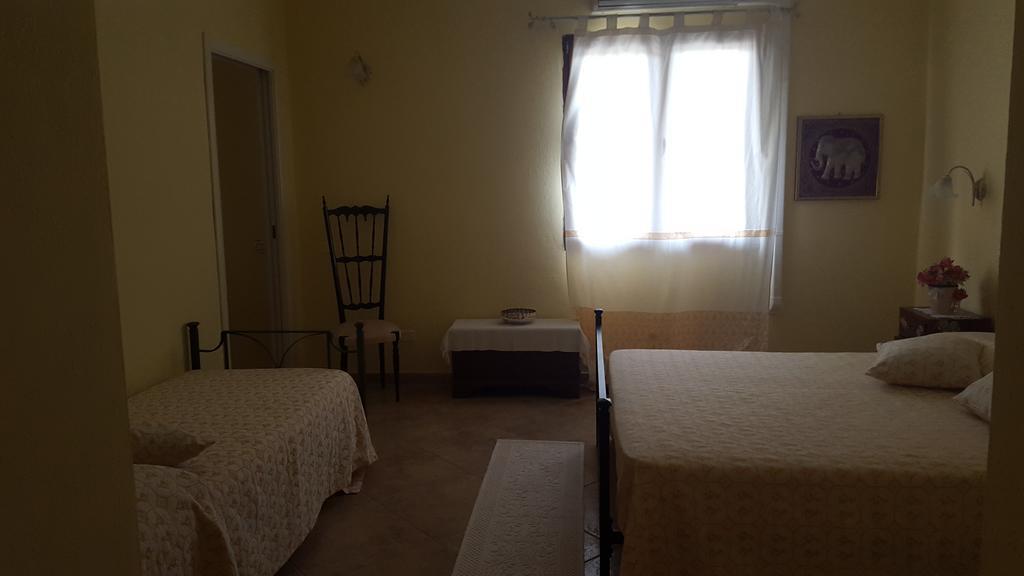 Villa Renzo E Lucia Sant Isidoro  외부 사진