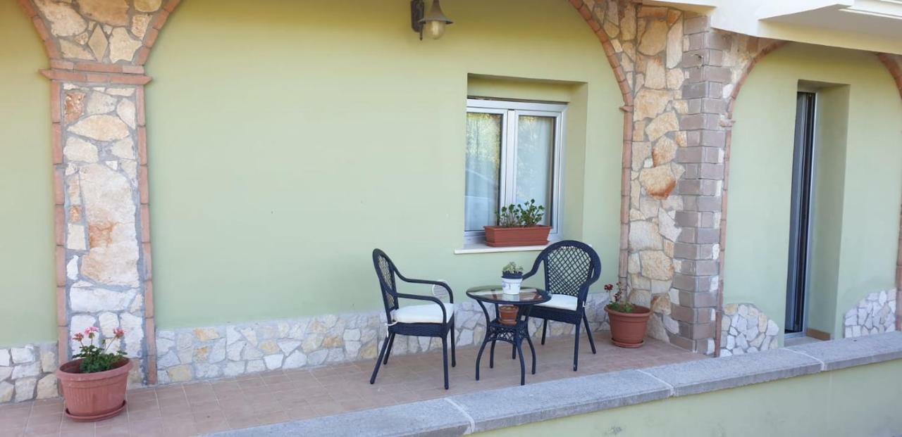 Villa Renzo E Lucia Sant Isidoro  외부 사진