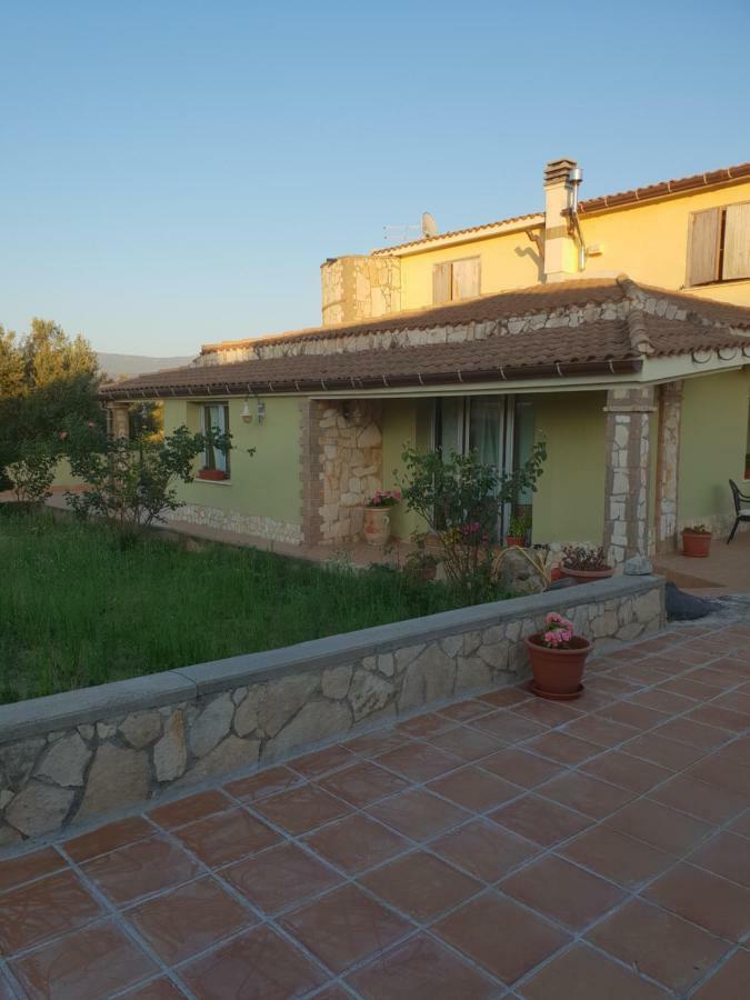 Villa Renzo E Lucia Sant Isidoro  외부 사진